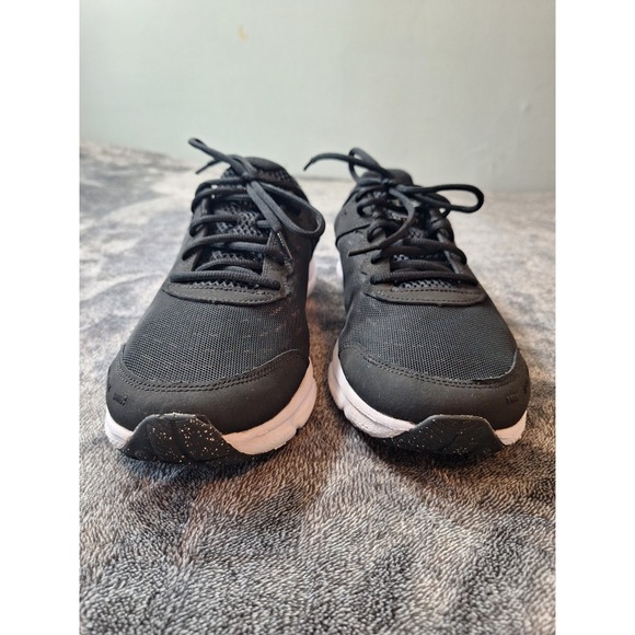 Under Armour Charged Assert 10 Sneaker Shoes Mens 12  Black Low Top Running - Picture 2 of 12